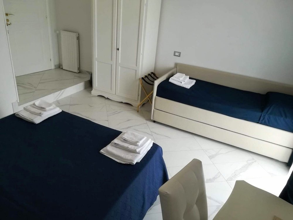 Фото Royal Rooms Colosseo