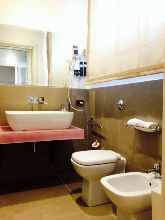 Фото Maxim bed and breakfast Suite Rooms