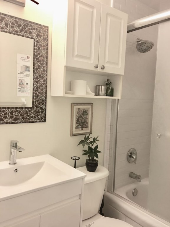 Фото Comfy Guest House