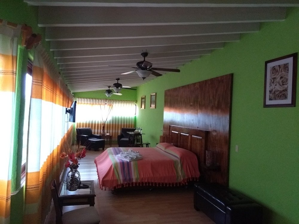 Фото Hotel Zaragoza Tepoztlan