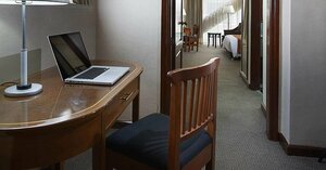 Berjaya Makati Hotel (National Capital Region, City of Makati), hotel