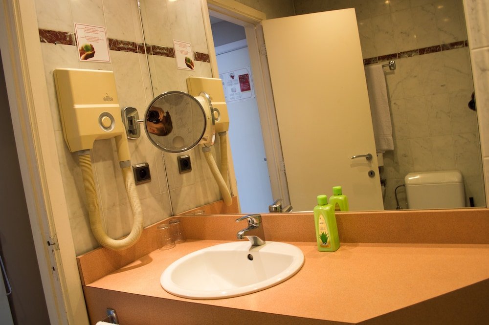 Фото Value Stay Brussels South