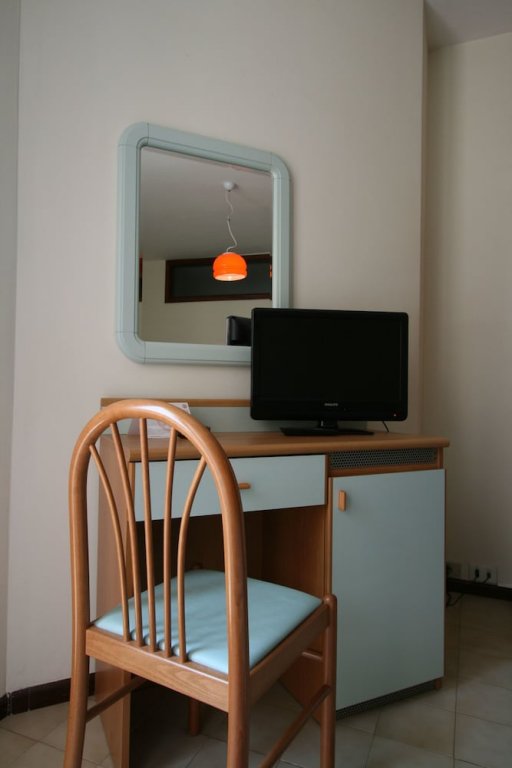 Фото Hotel Universal