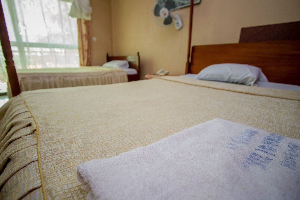 Фото Chez Johnson Muyenga