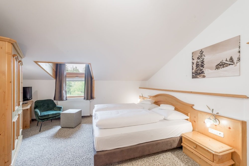 Фото Wellnesshotel Zum Gourmet