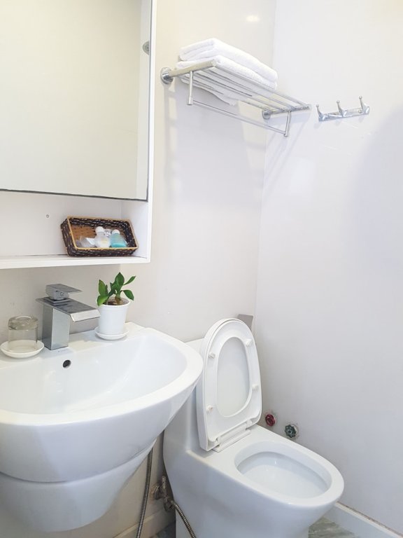 Фото Daystar Hotel