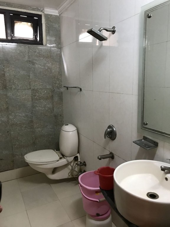 Фото Oyo 6801 Hotel Shri Sai International