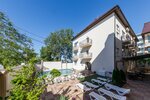 White Lily (Pionerskiy prospekt, 234А), hotel