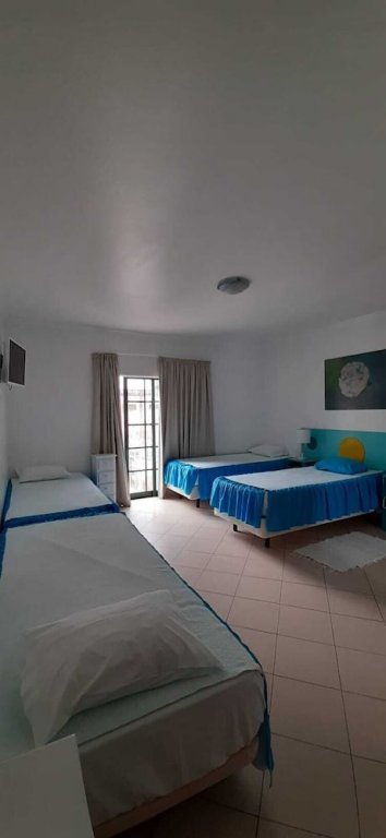 Фото Adelaide Hotel