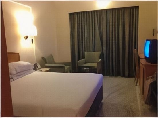 Фото Beverly Hotel