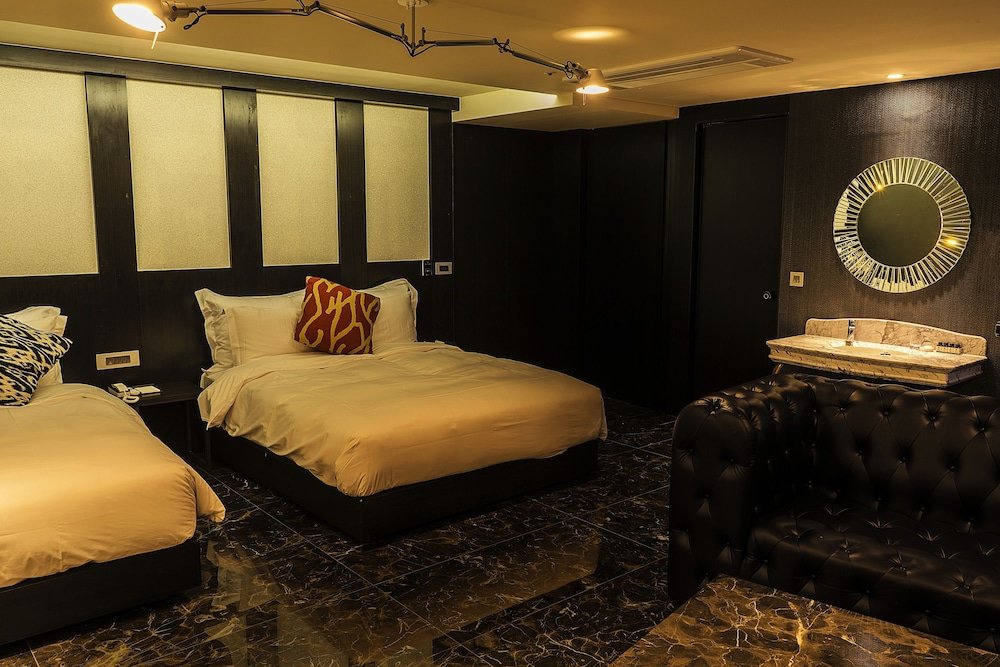 Фото Richwell Hotel