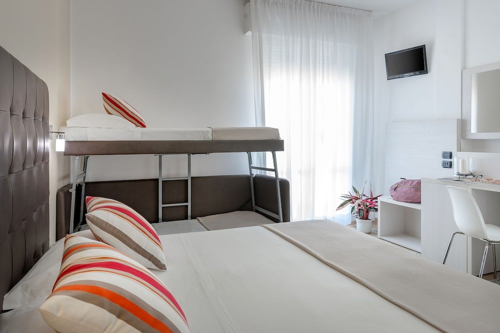 Фото Hotel Maria Serena