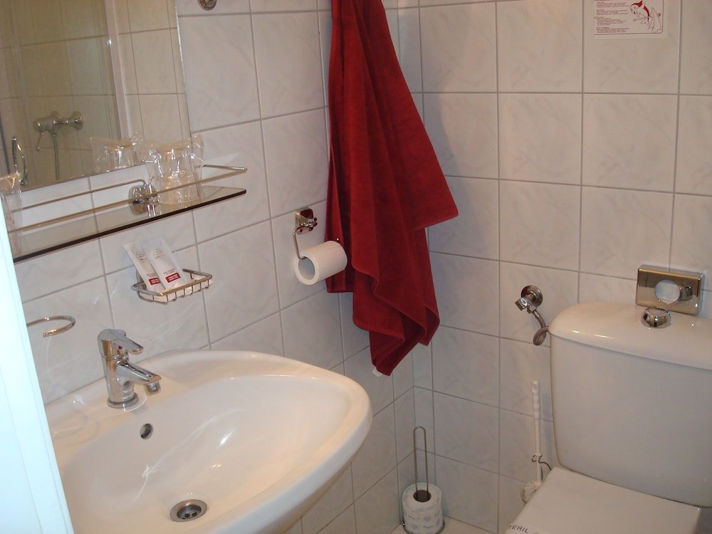 Фото Hotel Romantik Eger