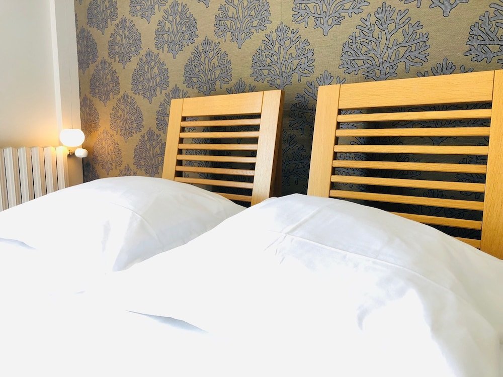 Фото Hotel De La Vallee