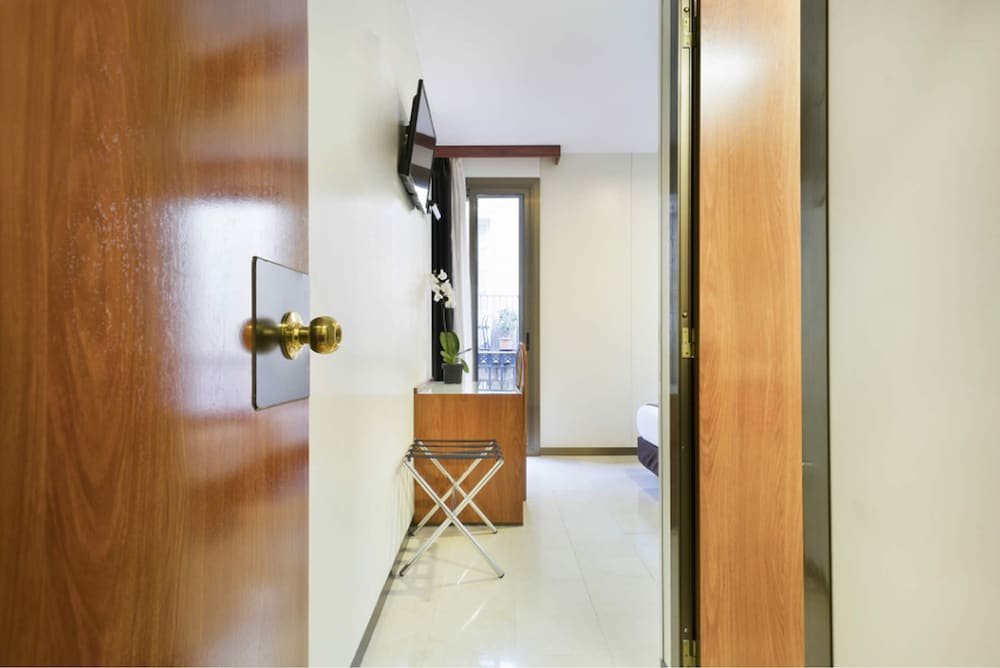 Фото Hotel Condal Barcelona