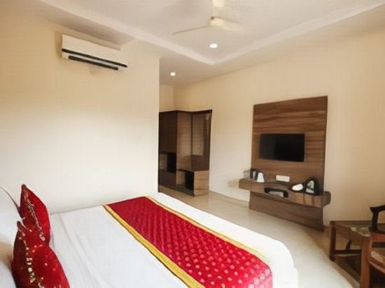 Фото Regal Hotel and Restaurant