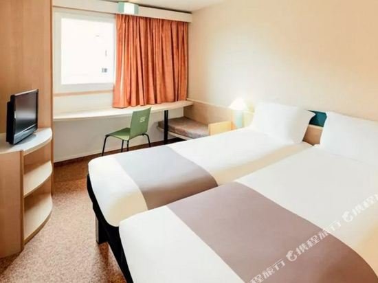 Фото Ibis Paris La Villette Cite Des Sciences 19eme