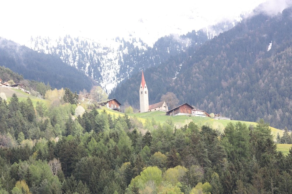 Фото Hotel Krone - eat, drink, stay