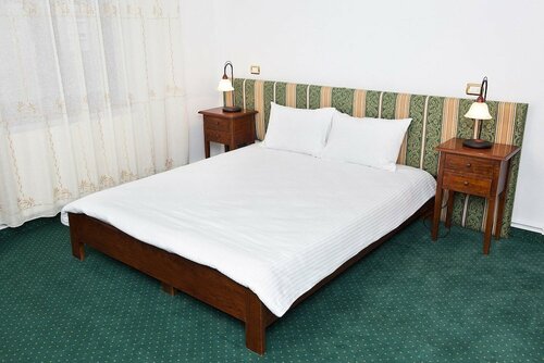 Гостиница Casa 3 Guesthouse в Орадя