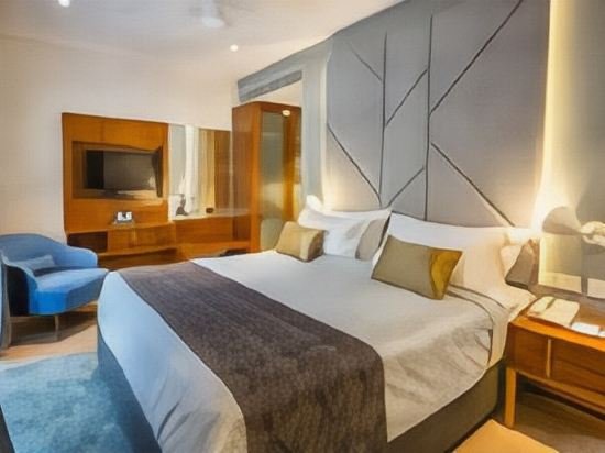 Фото De Mandarin