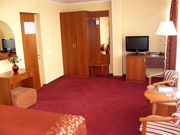 Фото Амакс Азов