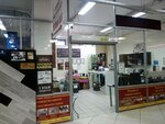 Kompaniya Iskusstvenny Kamen Germes (Komendantskiy Avenue, 4) ، تجهيزات مواد حجرية