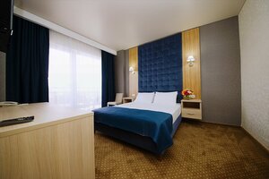 Sunmarinn (Anapa, Krasnoarmeyskaya ulitsa, 10) ، فندق