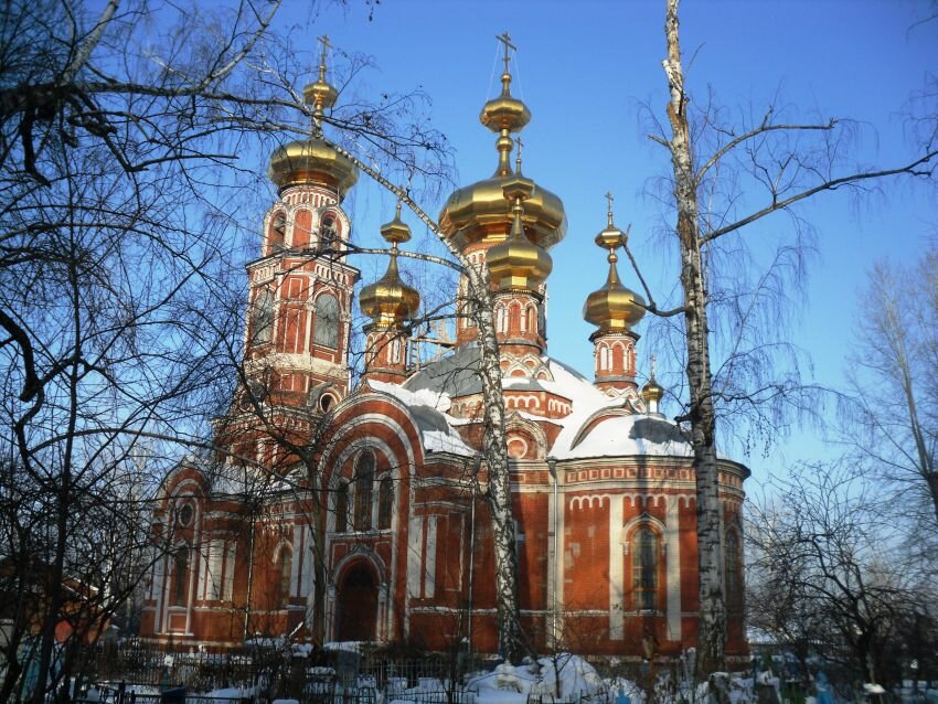 Храм Святой Троицы зимой Пермь