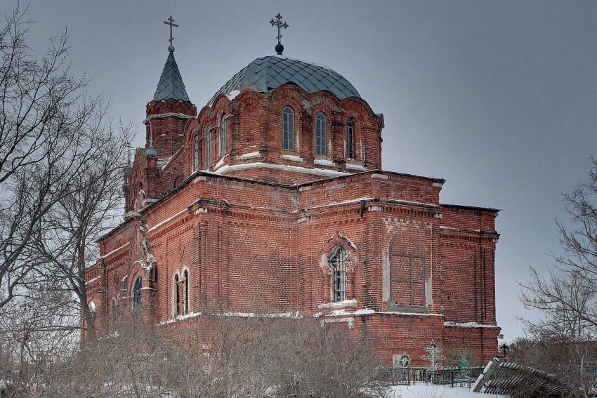 Храм в борках