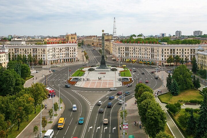 June 24, 2015: Victory Square in Minsk, Belarus Editorial Image - Image of build