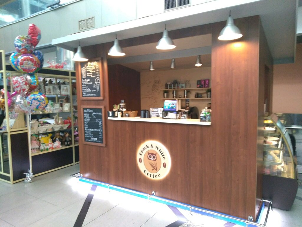 Cafetería Black & White, kofeynya Blek End Vayt Ural, , foto