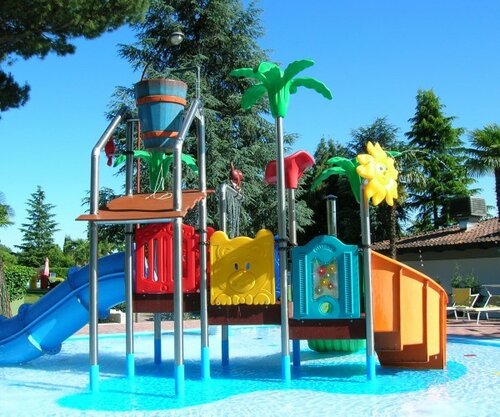 Amusement park Parco Acquatico Oasi Acqua Blu, Piedmont, photo