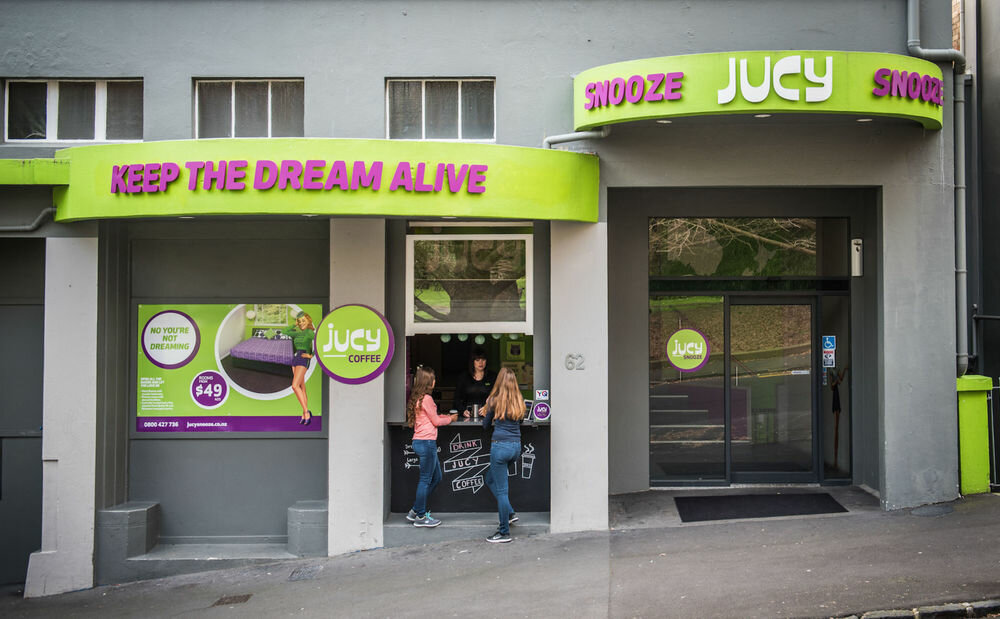 Dating place Auckland