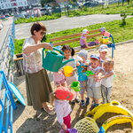 Детский сад-школа Согласие (Yumasheva Street, 3) ، مركز الرعاية النهارية، رياض الأطفال