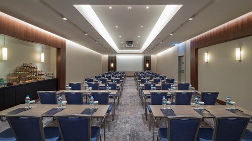 Гостиница Hilton Istanbul Maslak в Сарыере