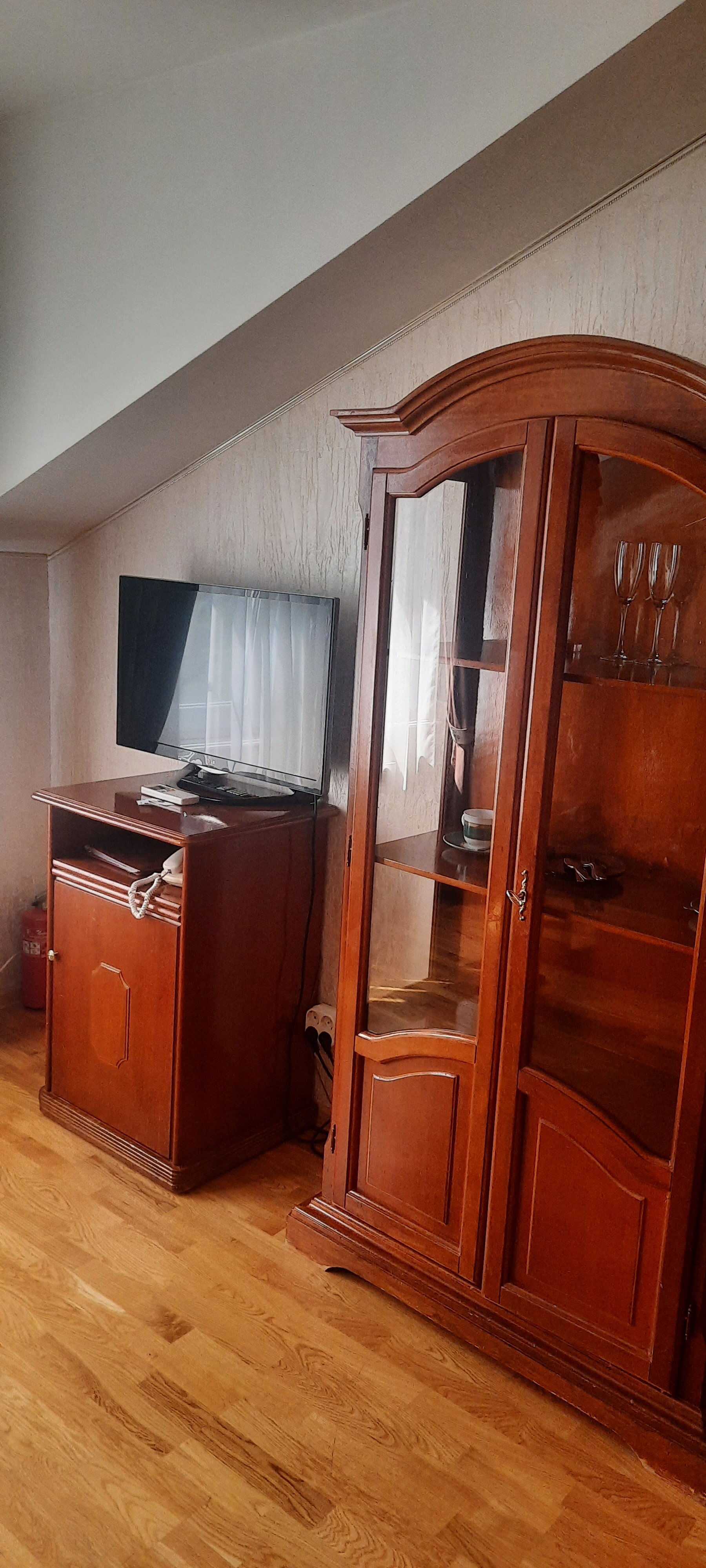 Фото Четыре короны