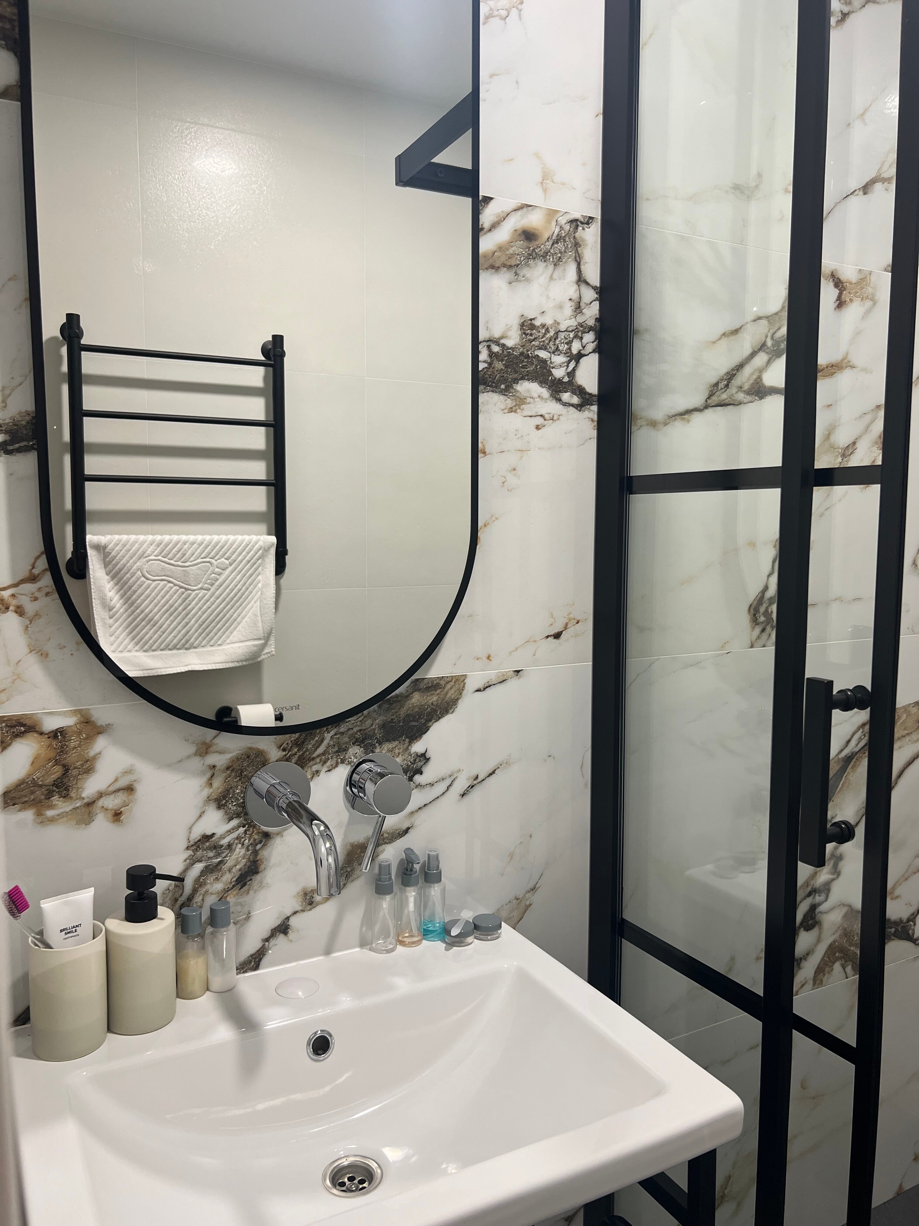 Фото Pavlov на улице Генерала Буткова