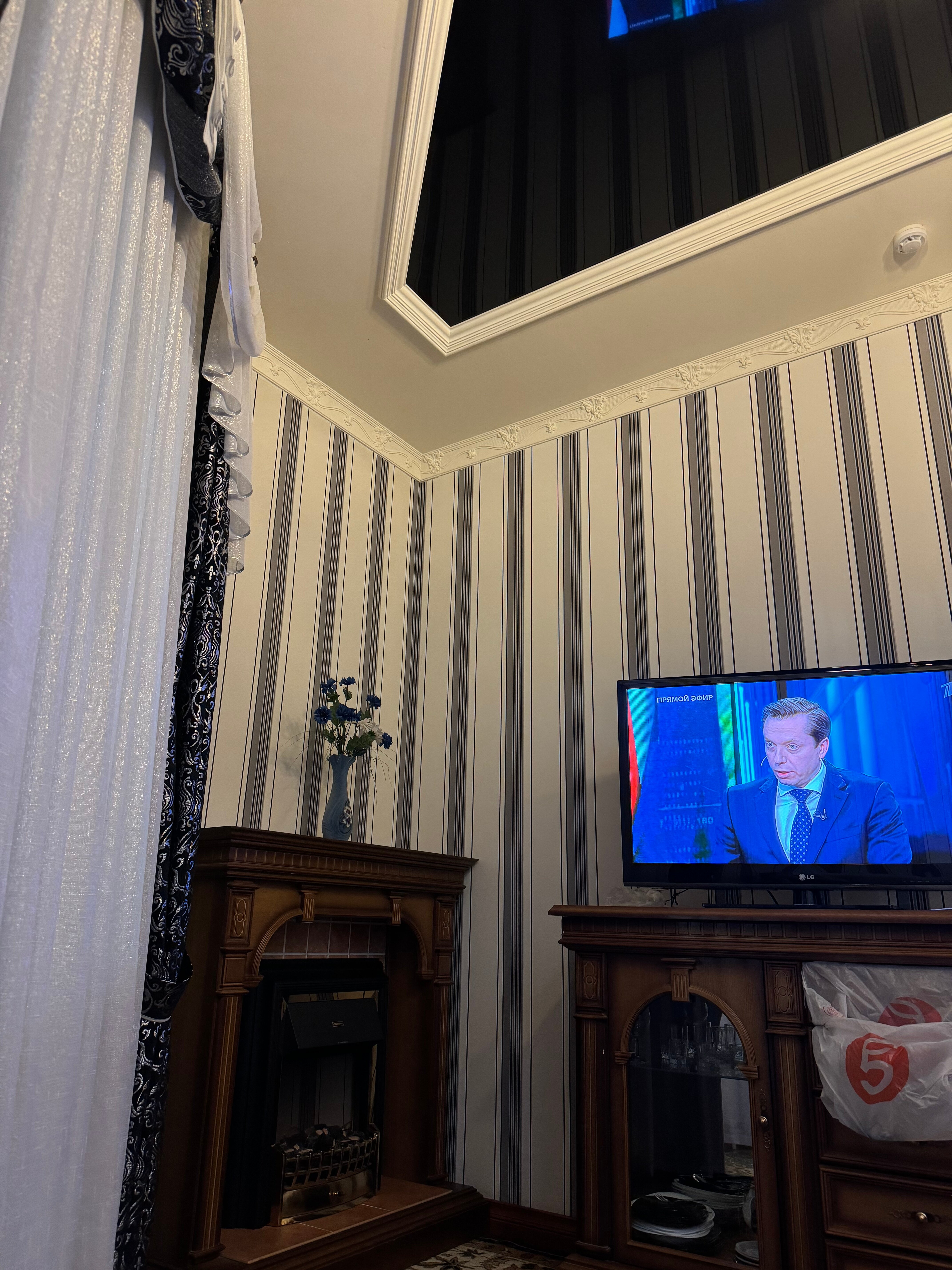 Фото Корона