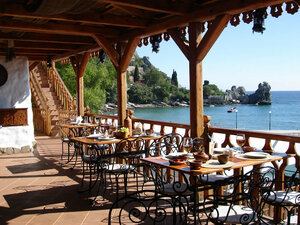 Meraba (Autonomous Republic of Crimea, Yaltynska miska rada, selyshche miskoho typu Hurzuf, Pushkina Embankment), restaurant