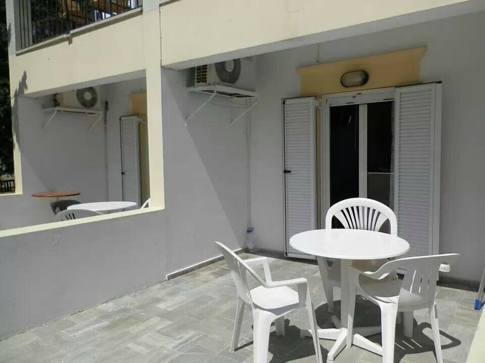 Фото Voula Ilias Studios