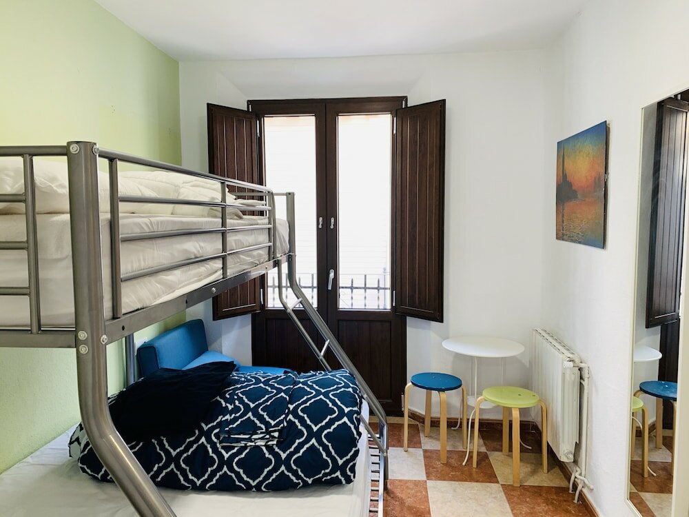 Фото Oh My Hostel