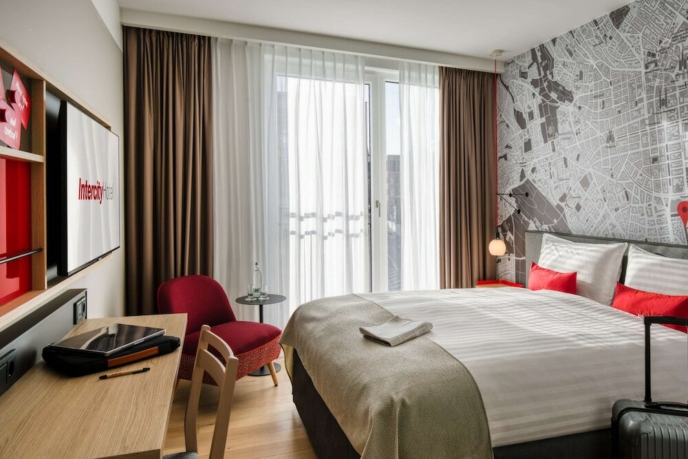 Фото IntercityHotel Wiesbaden