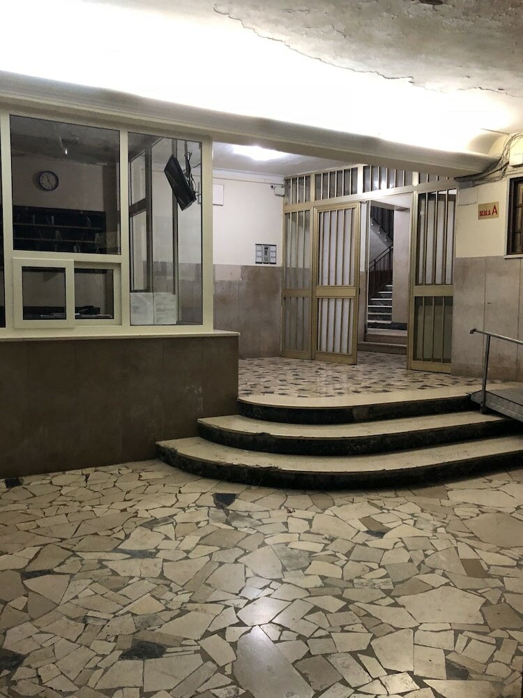 Фото Ottieri Apartment Napoli