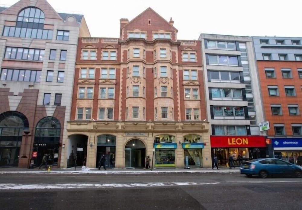 Фото отеля 2