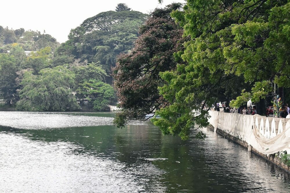 Фото Jay's Bunks-Kandy Hostel - Adults Only