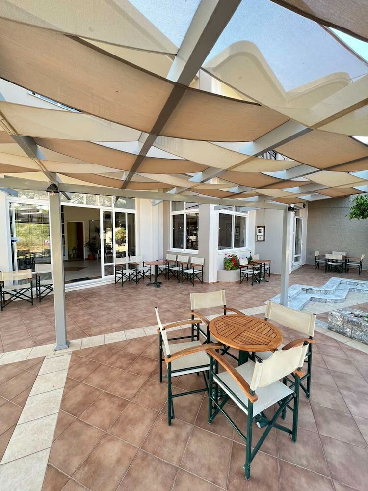 Фото Avenue Hotel