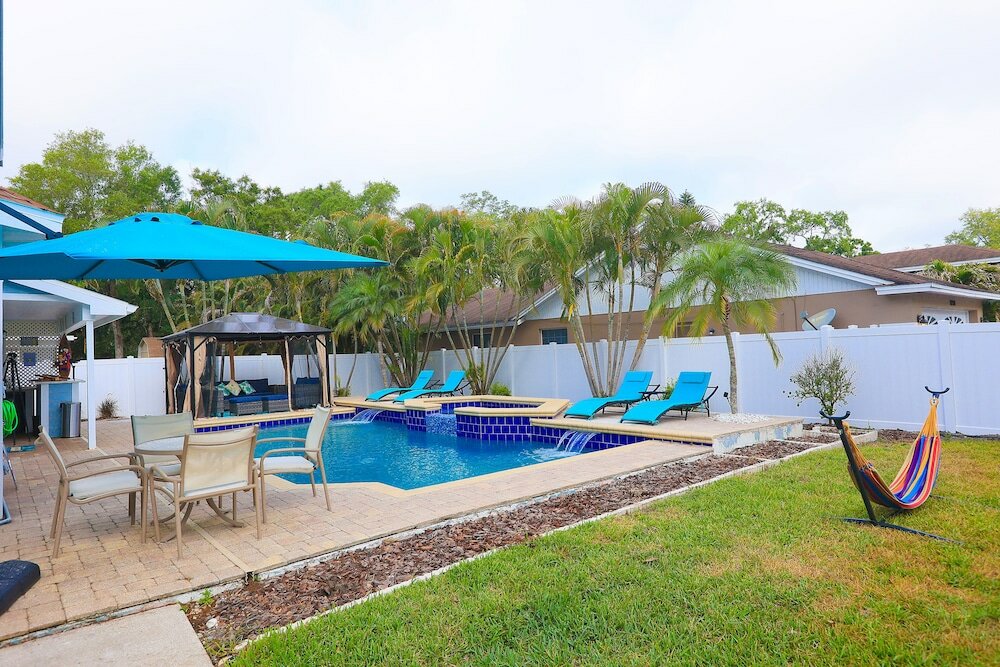 Фото Largo Oasis Near Beaches