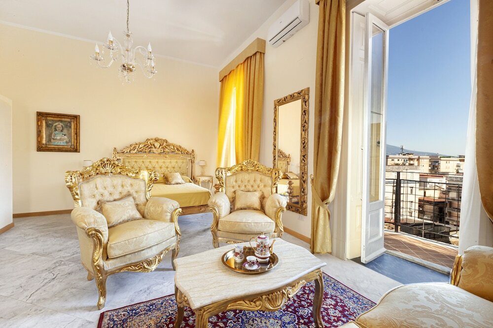 Фото Relais Antica Napoli