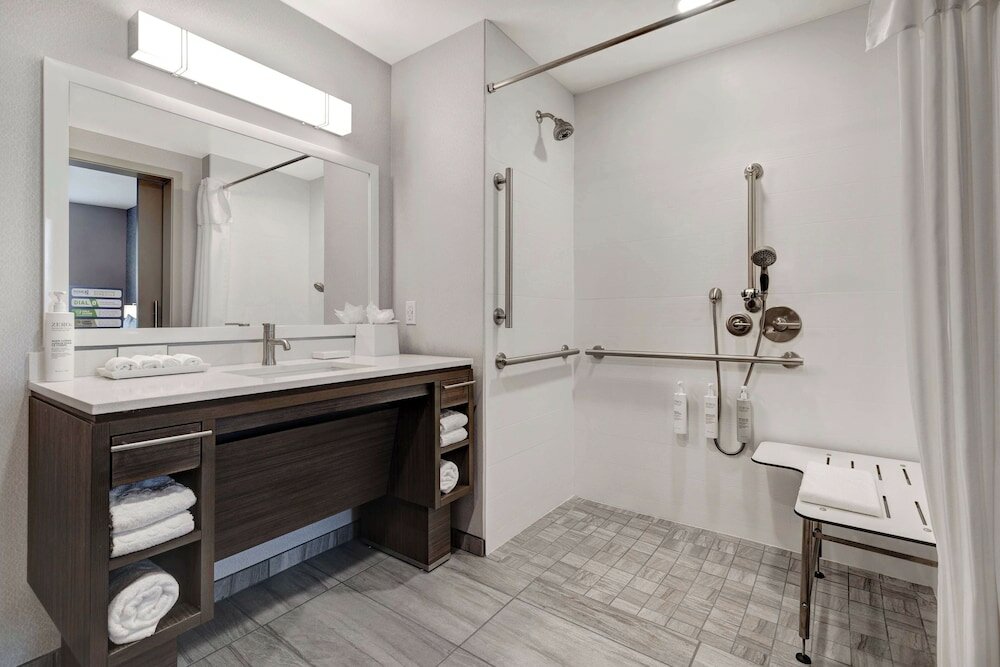 Фото Home2 Suites by Hilton Petaluma