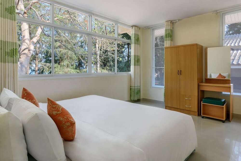 Фото Seapine Beach Golf and Resort Hua Hin